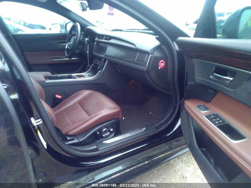 2017 JAGUAR XF S - SAJBG4BV6HCY30837