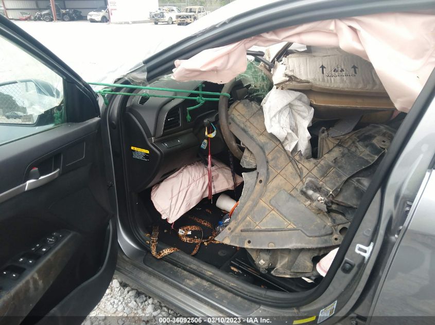 2019 HYUNDAI ELANTRA SE - 5NPD74LF8KH407087
