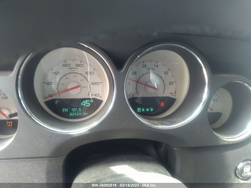2013 DODGE CHALLENGER SXT - 2C3CDYAG8DH641589