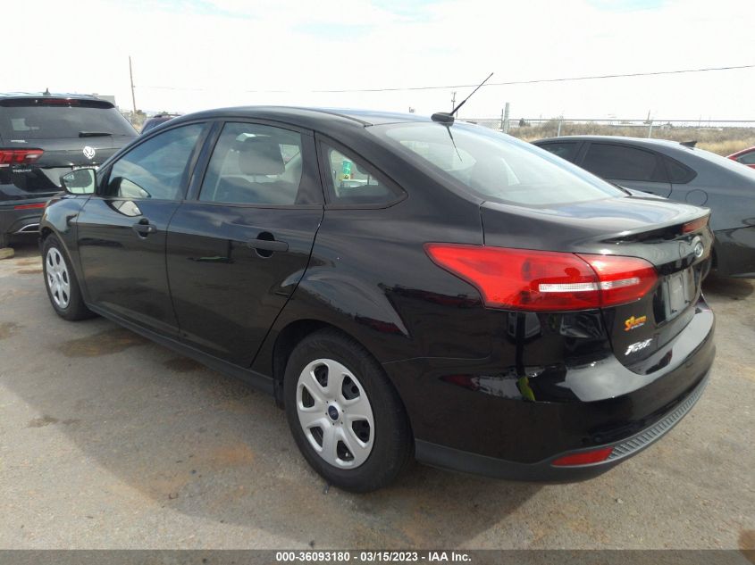 2018 FORD FOCUS S - 1FADP3E2XJL235925