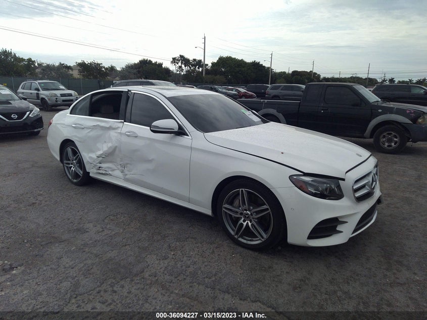 VIN WDDZF4JBXJA364022 2018 MERCEDES-BENZ E-CLASS E 300