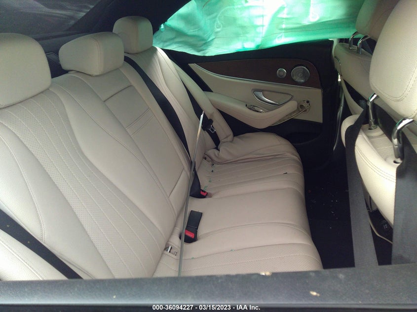 VIN WDDZF4JBXJA364022 2018 MERCEDES-BENZ E-CLASS E 300
