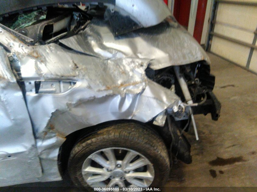 2013 KIA SOUL + - KNDJT2A63D7501097