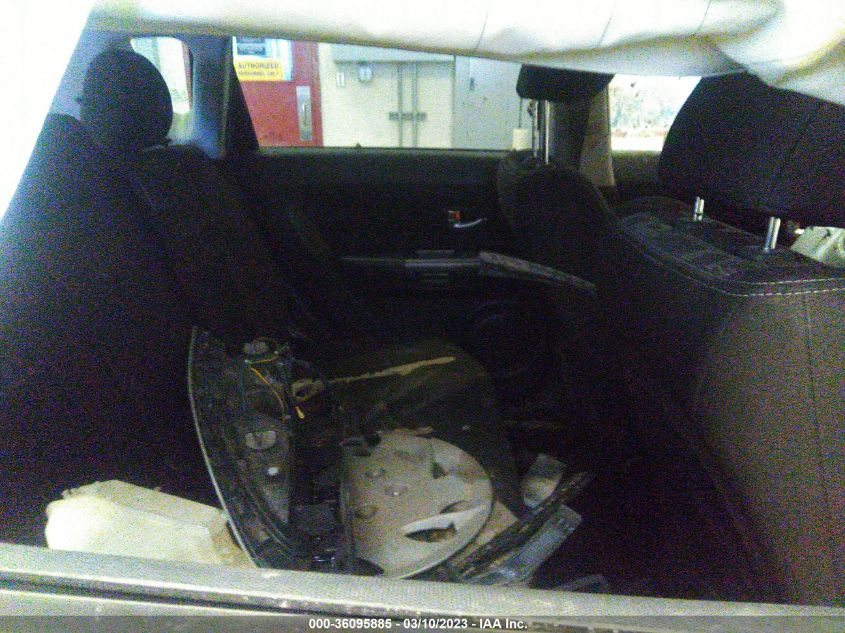 2013 KIA SOUL + - KNDJT2A63D7501097