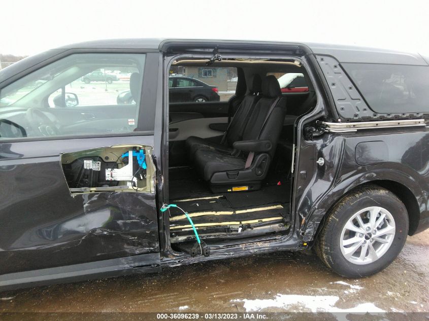 2023 KIA CARNIVAL LX - KNDNB4H38P6259638