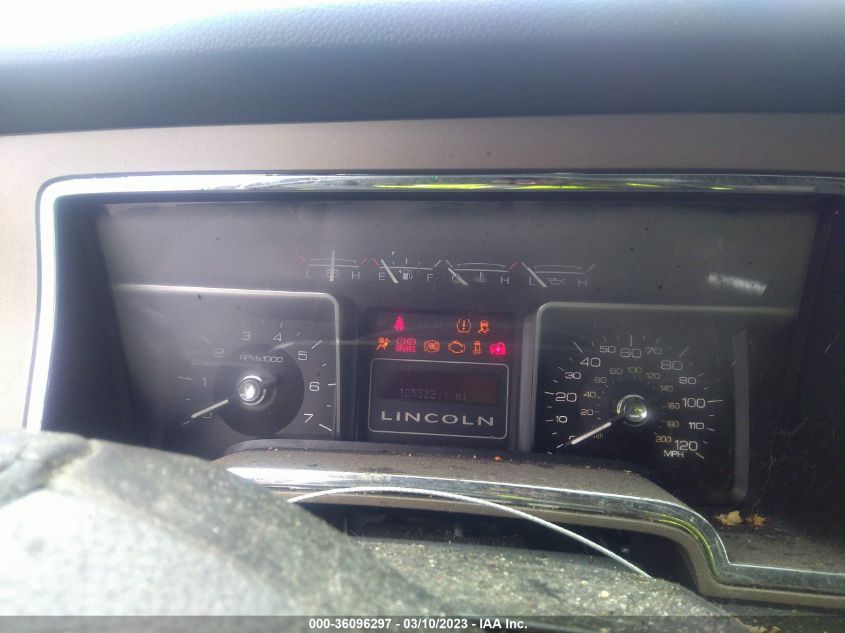 2014 LINCOLN NAVIGATOR - 5LMJJ2H58EEL01924