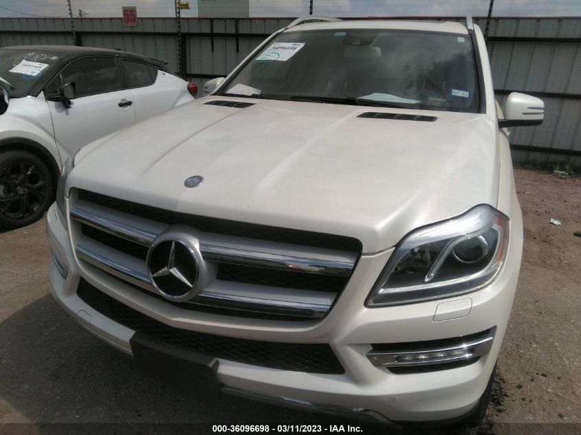 2013 MERCEDES-BENZ GL-CLASS GL 450 - 4JGDF7CE5DA257439