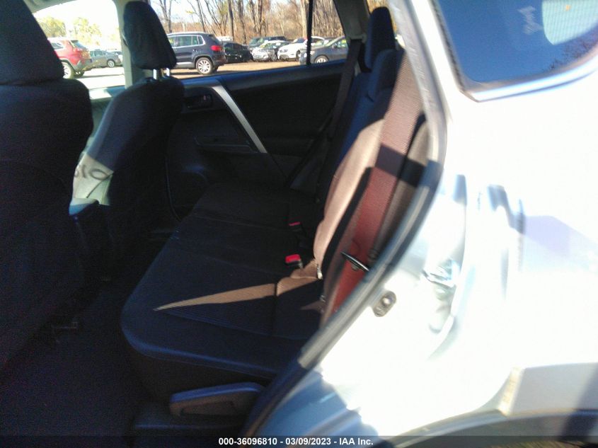 2014 TOYOTA RAV4 LE - JTMBFREV4E5029446