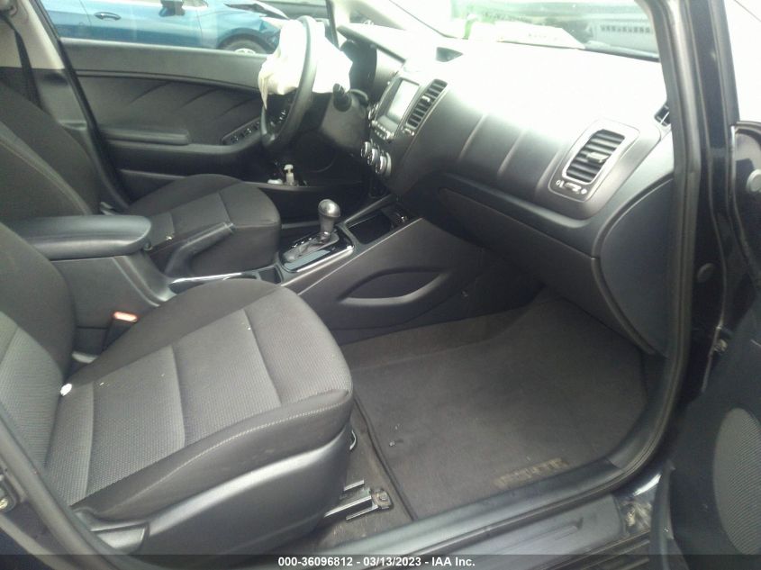 2017 KIA FORTE5 LX - KNAFK5A82H5698810