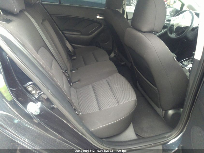 2017 KIA FORTE5 LX - KNAFK5A82H5698810