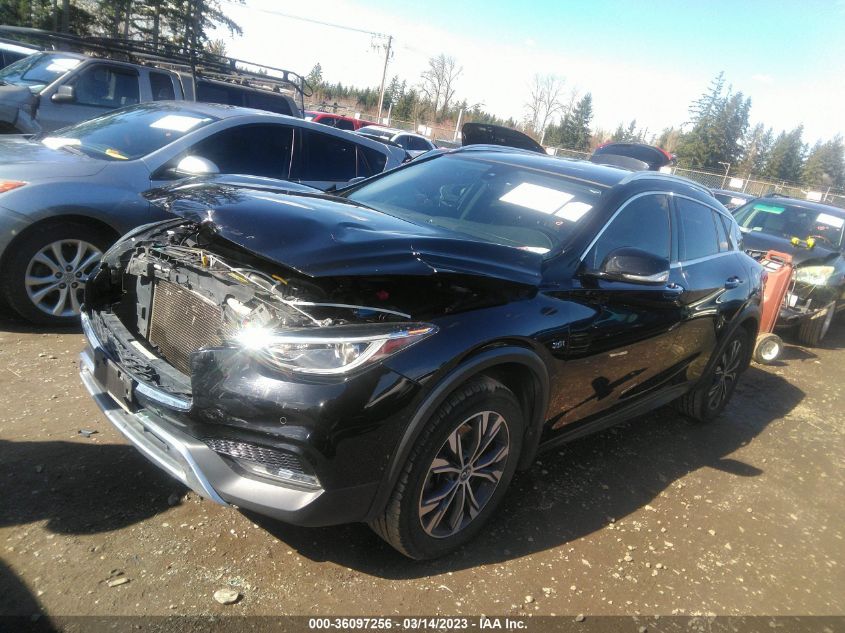 2017 INFINITI QX30 PREMIUM SJKCH5CR4HA026326