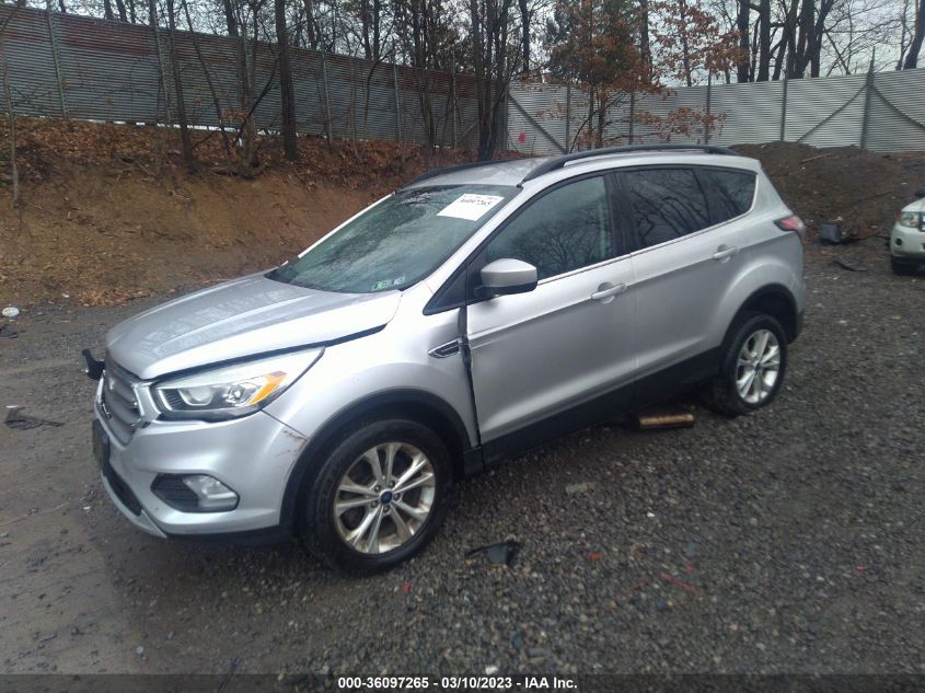 2017 FORD ESCAPE SE - 1FMCU9G92HUB27567