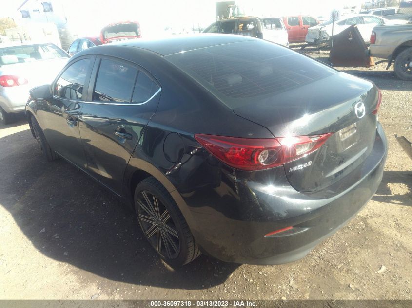 2018 MAZDA MAZDA3 4-DOOR SPORT - 3MZBN1U73JM161056