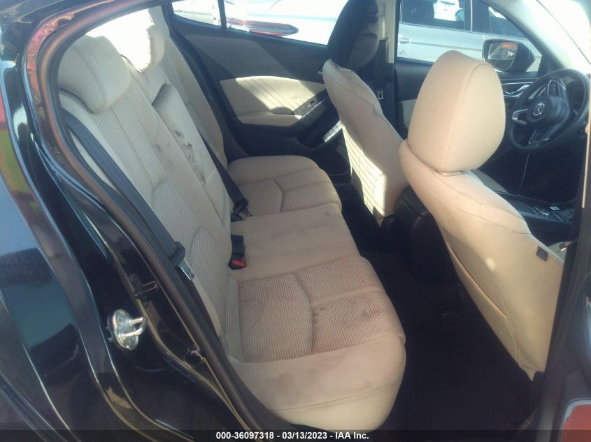 2018 MAZDA MAZDA3 4-DOOR SPORT - 3MZBN1U73JM161056