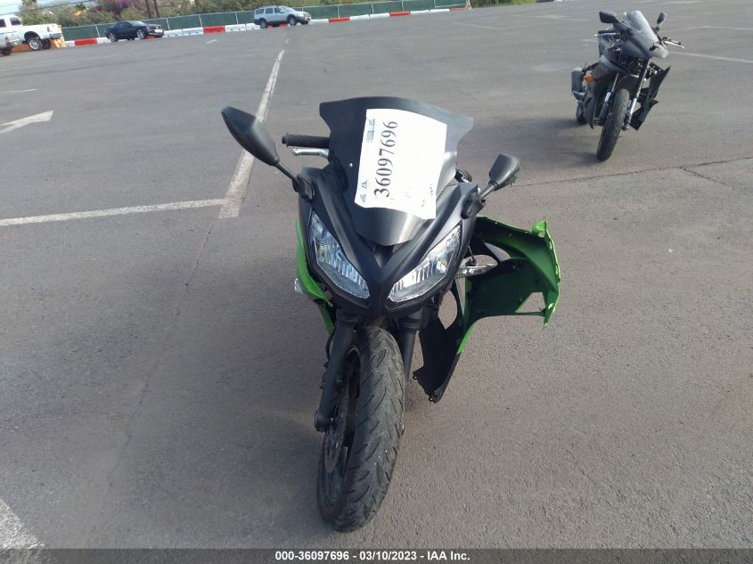 2014 KAWASAKI EX650 F - JKAEXEF14EDA17606