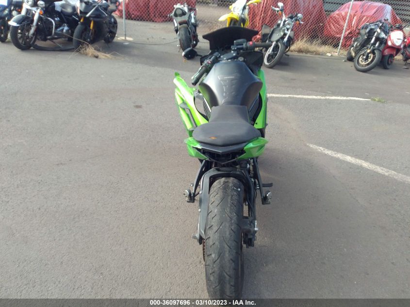 2014 KAWASAKI EX650 F - JKAEXEF14EDA17606