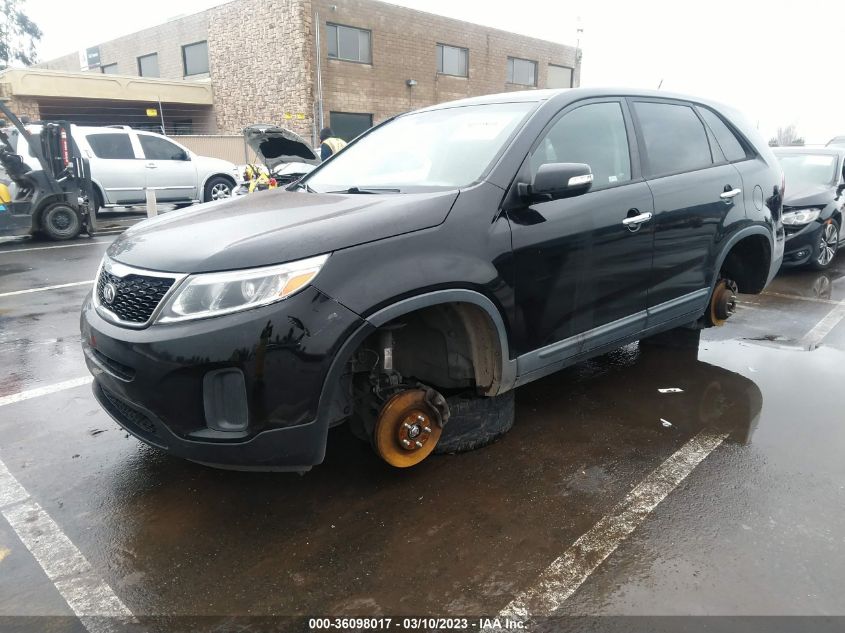 2014 KIA SORENTO LX - 5XYKT3A66EG458941