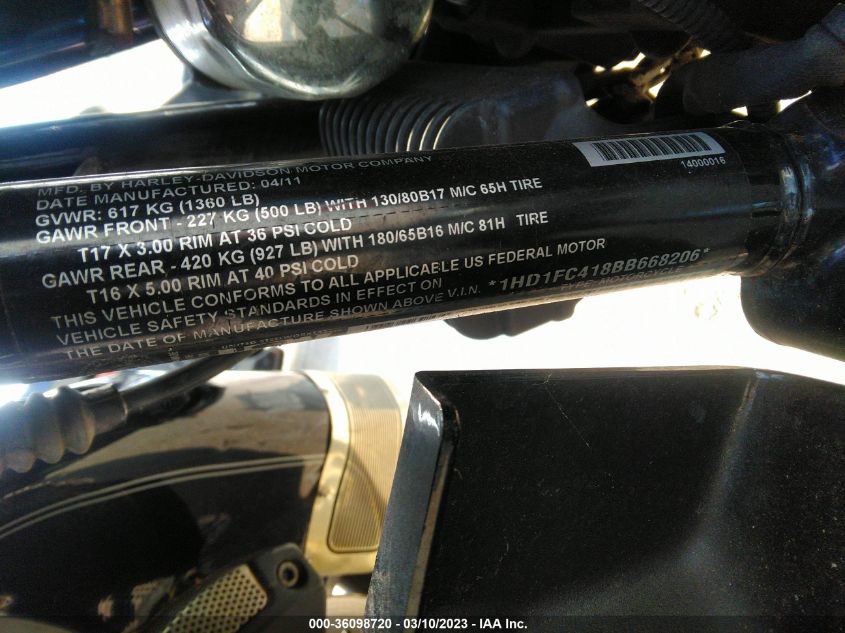 2011 HARLEY-DAVIDSON FLHTCU 1HD1FC418BB668206