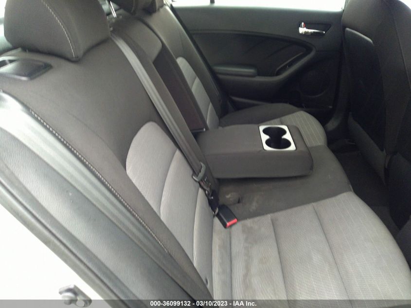 2016 KIA FORTE 5-DOOR LX - KNAFK5A87G5597518