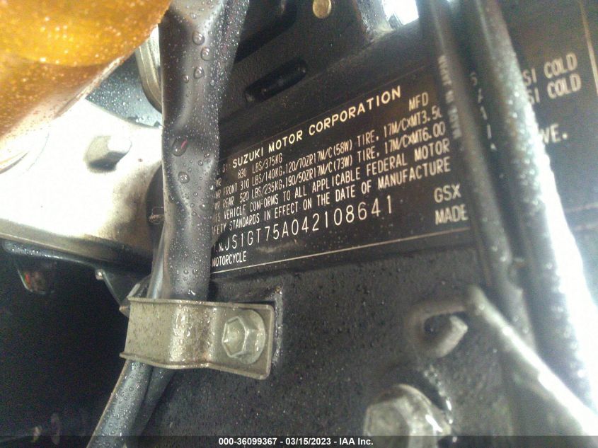 2004 SUZUKI GSX-R1000 JS1GT75A042108641