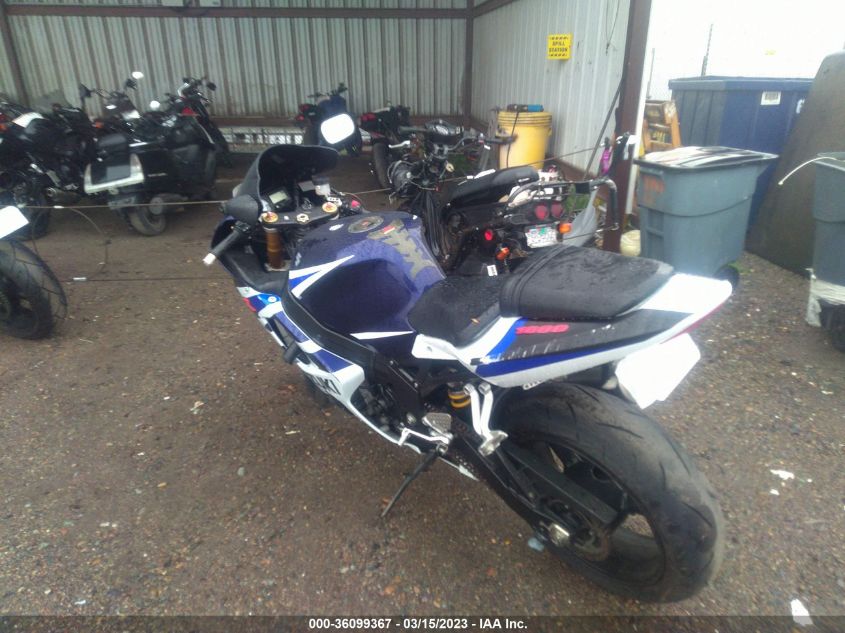 2004 SUZUKI GSX-R1000 JS1GT75A042108641