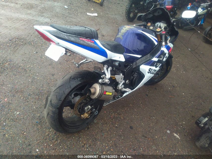 2004 SUZUKI GSX-R1000 JS1GT75A042108641