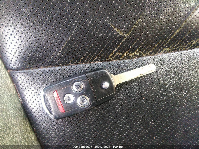 2013 ACURA TSX - JH4CU2F45DC011828