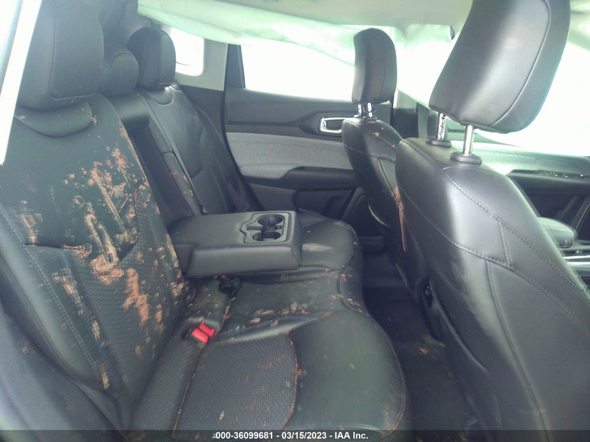 VIN 3C4NJDBB3NT216136 2022 JEEP COMPASS LATITUDE