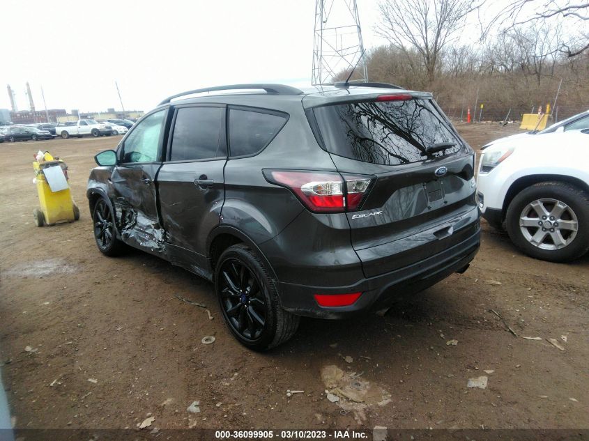 2017 FORD ESCAPE SE - 1FMCU9GD1HUB00770