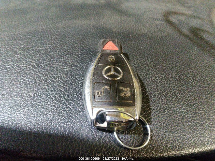 2013 MERCEDES-BENZ C-CLASS C 300 - WDDGF8AB2DR281947