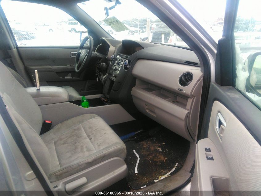 2015 HONDA PILOT LX - 5FNYF4H28FB067096