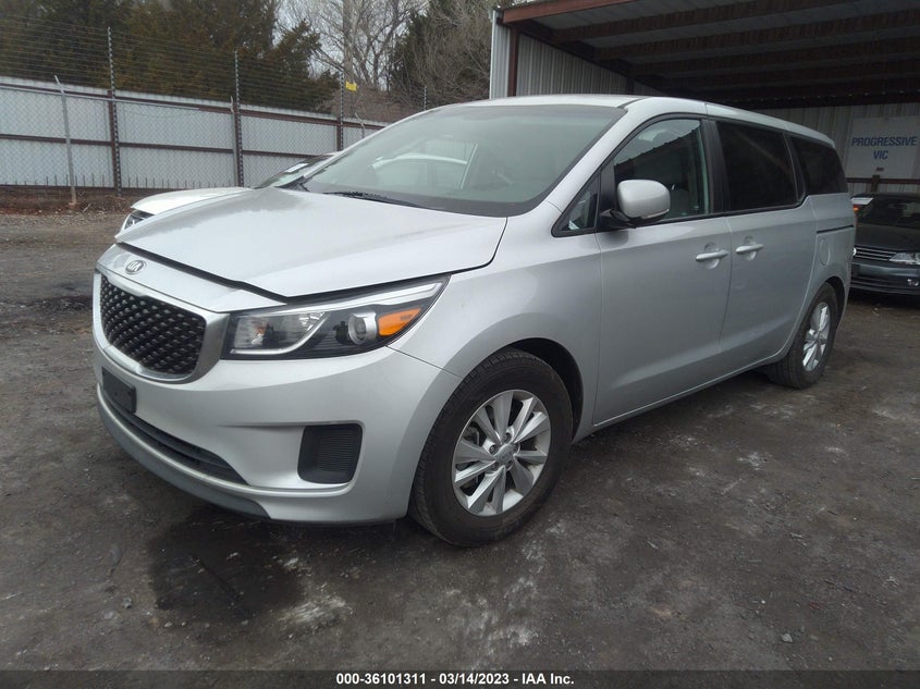 VIN KNDMB5C15J6372848 2018 KIA SEDONA LX