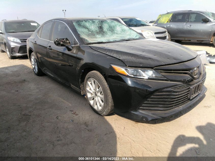 2020 TOYOTA CAMRY LE - 4T1C11AK6LU995442