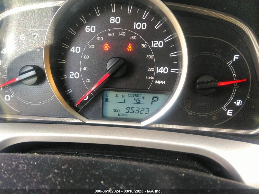 2015 TOYOTA RAV4 XLE - JTMRFREV6FD114083