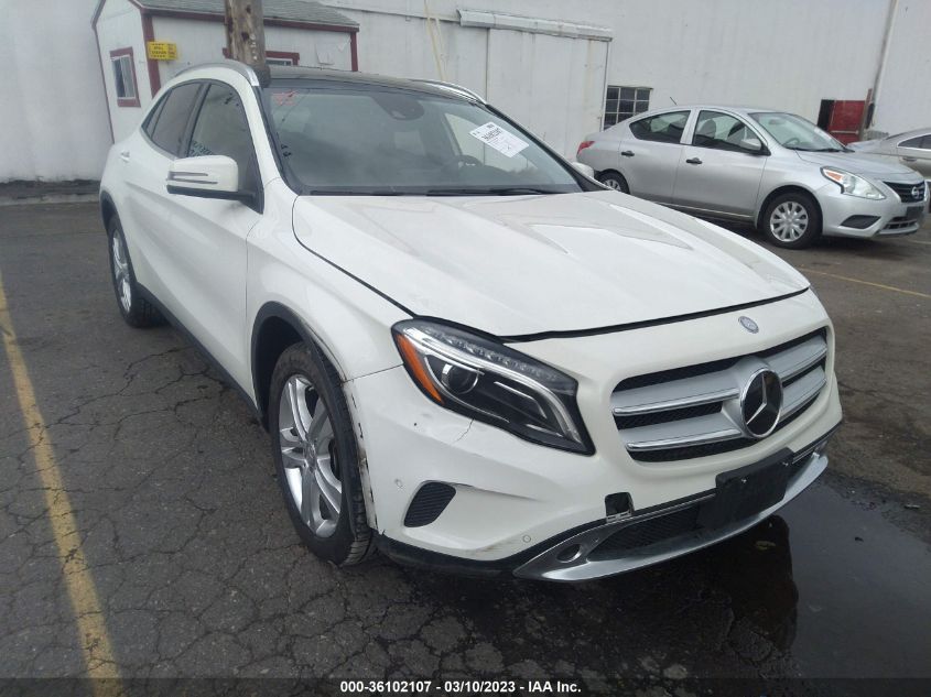 2015 MERCEDES-BENZ GLA-CLASS GLA 250 - WDCTG4GB0FJ151117