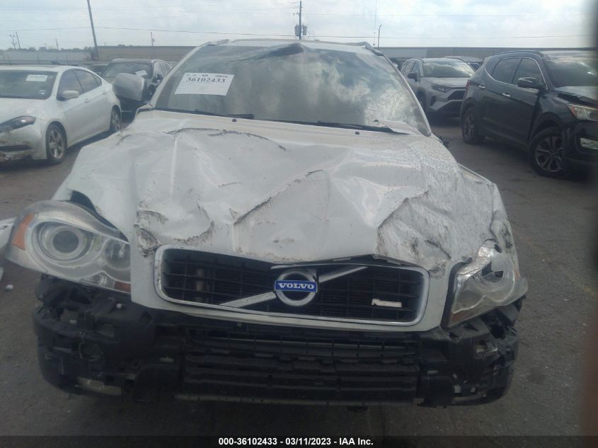 2013 VOLVO XC90 R-DESIGN - YV4952CTXD1635136