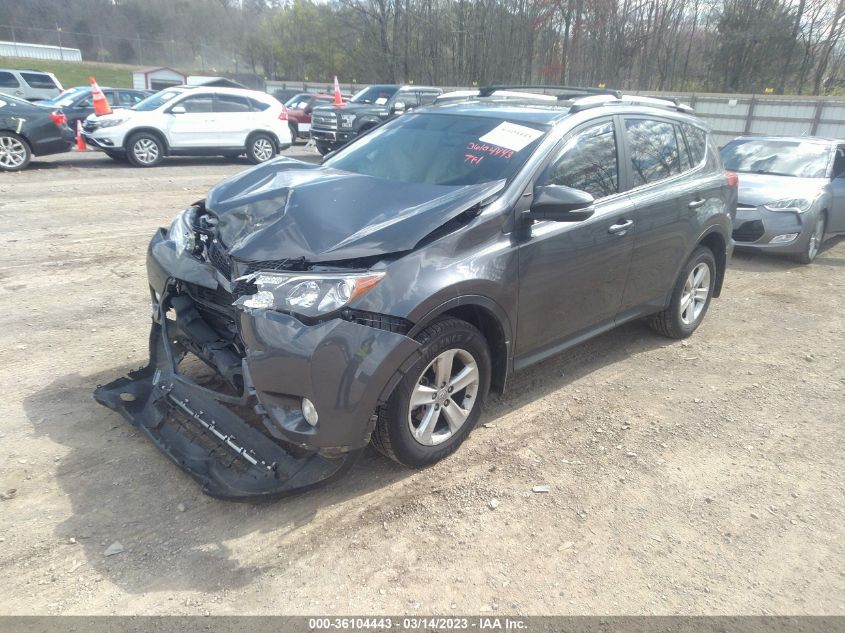2014 TOYOTA RAV4 XLE - JTMRFREV3ED081980