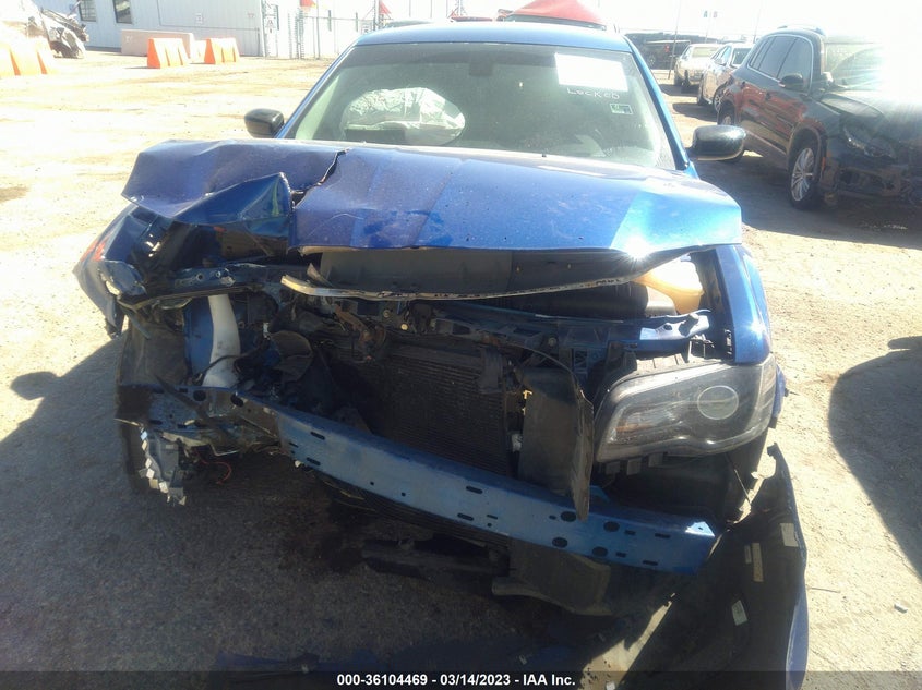 VIN 2C3CCAAG1JH282043 2018 CHRYSLER 300 TOURING