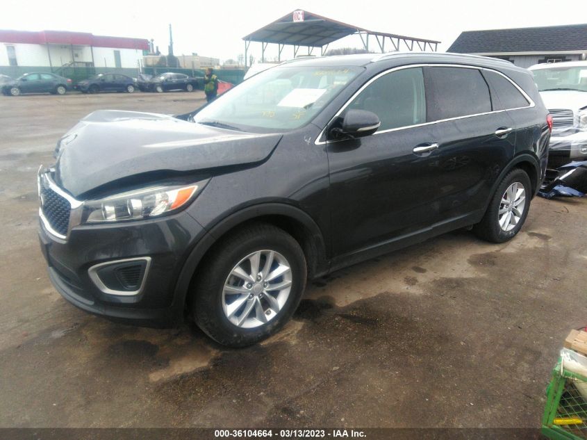 2017 KIA SORENTO LX - 5XYPG4A31HG245034