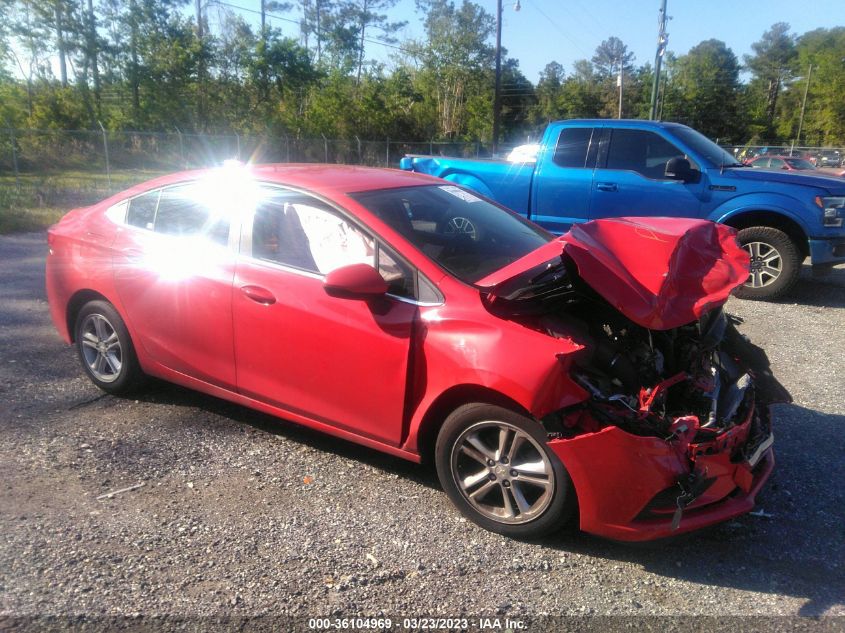 2018 CHEVROLET CRUZE LT - 1G1BE5SM1J7113688