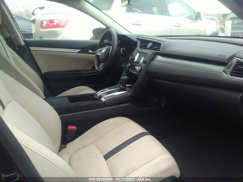 VIN 2HGFC2F5XJH544231 2018 HONDA CIVIC SEDAN LX
