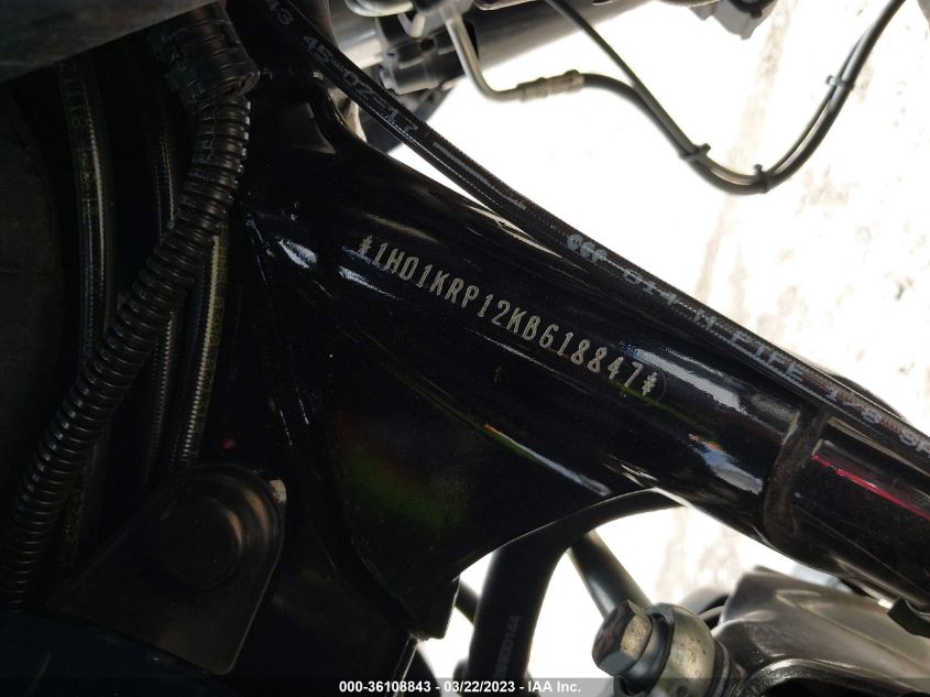 2019 HARLEY-DAVIDSON FLHXS - 1HD1KRP12KB618847