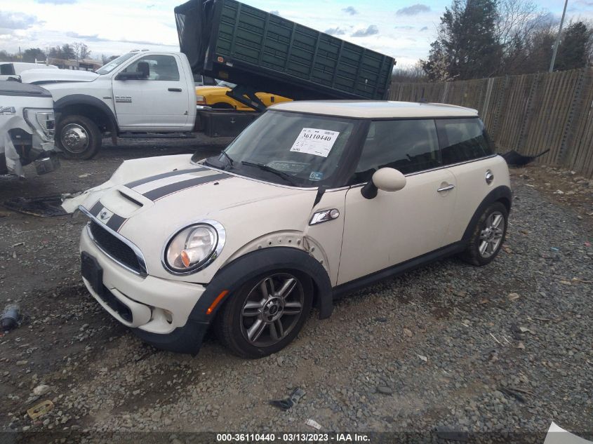 2013 MINI COOPER HARDTOP S - WMWSV3C5XDT388522