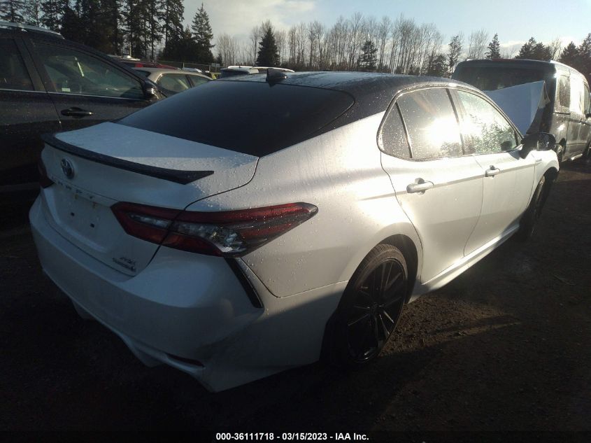 2021 TOYOTA CAMRY HYBRID XSE - 4T1K31AK5MU020924