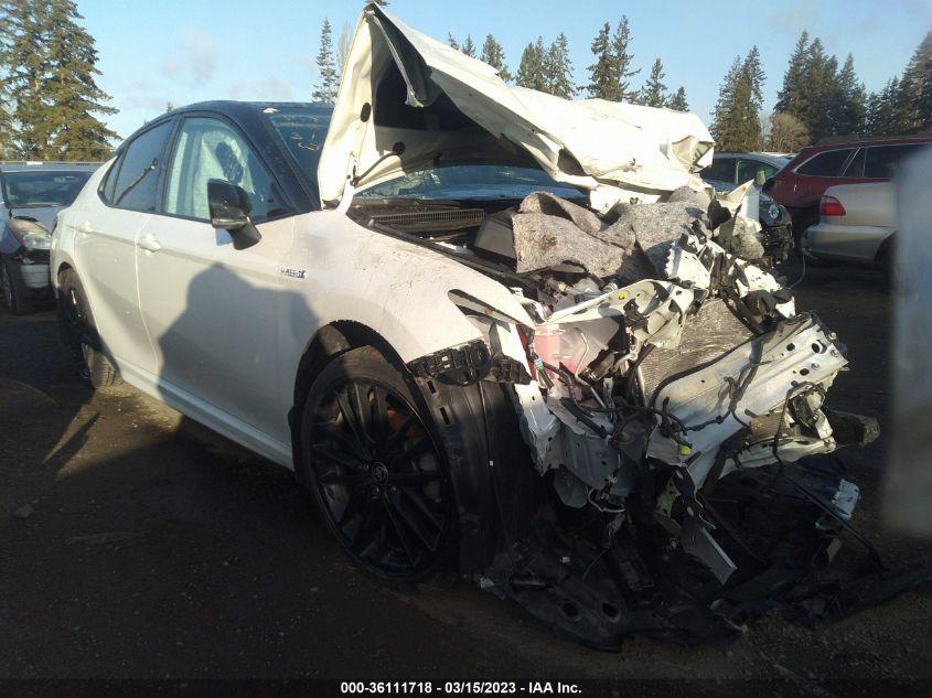 2021 TOYOTA CAMRY HYBRID XSE - 4T1K31AK5MU020924