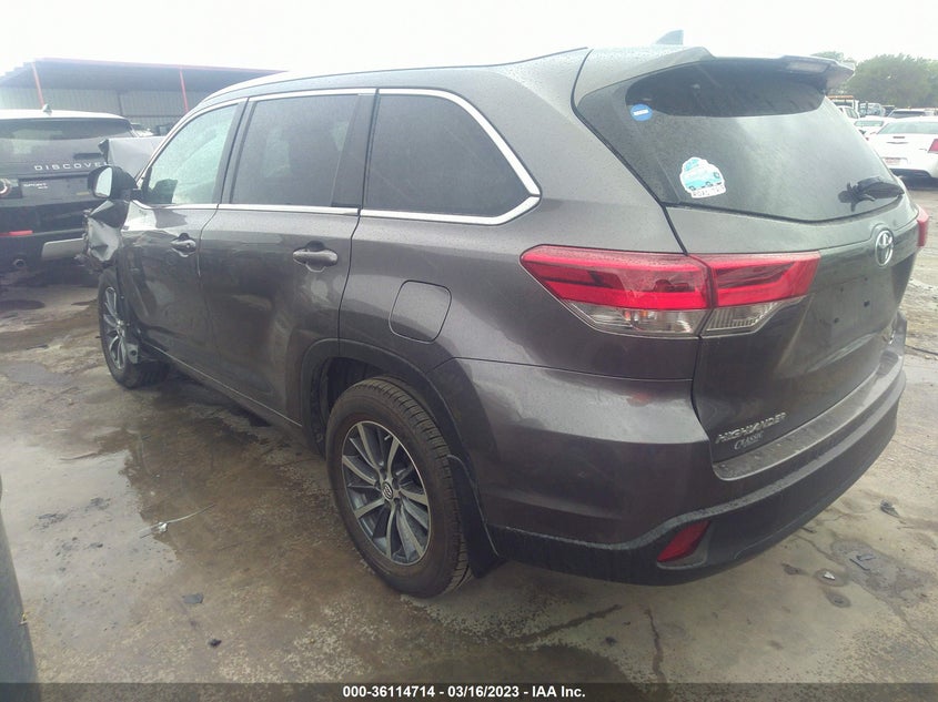 VIN 5TDKZRFH0HS511071 2017 TOYOTA HIGHLANDER XLE/SE