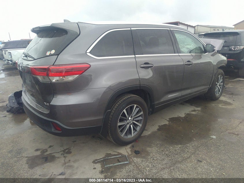 VIN 5TDKZRFH0HS511071 2017 TOYOTA HIGHLANDER XLE/SE