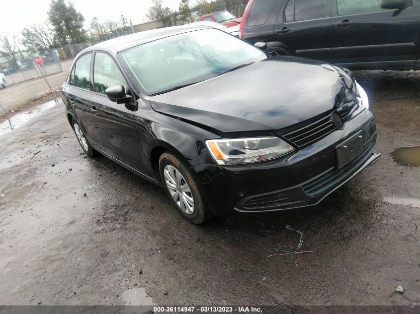 2014 VOLKSWAGEN JETTA SEDAN S - 3VW2K7AJ1EM438904