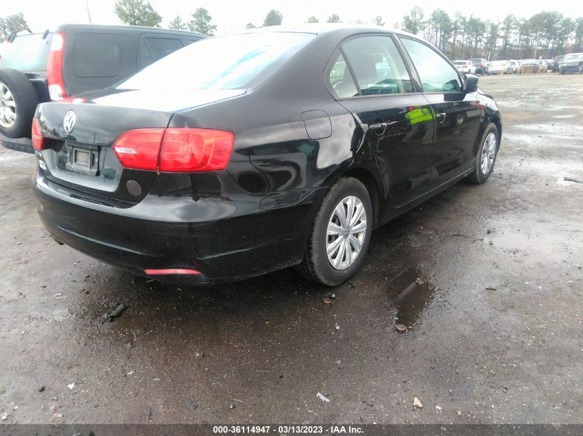 2014 VOLKSWAGEN JETTA SEDAN S - 3VW2K7AJ1EM438904