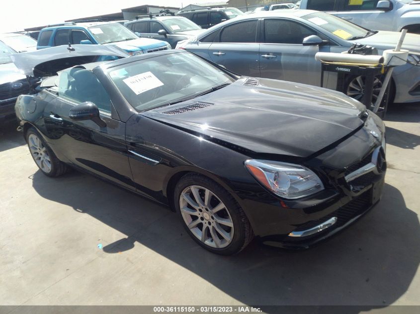 2016 MERCEDES-BENZ SLK SLK 300 - WDDPK3JA0GF124364